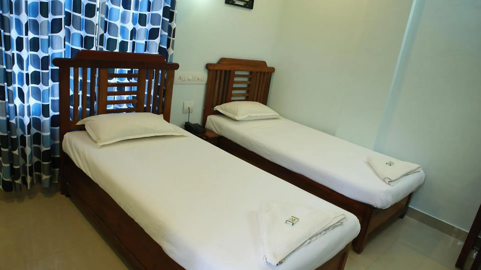 Anna Residency Hotel Nedumbassery