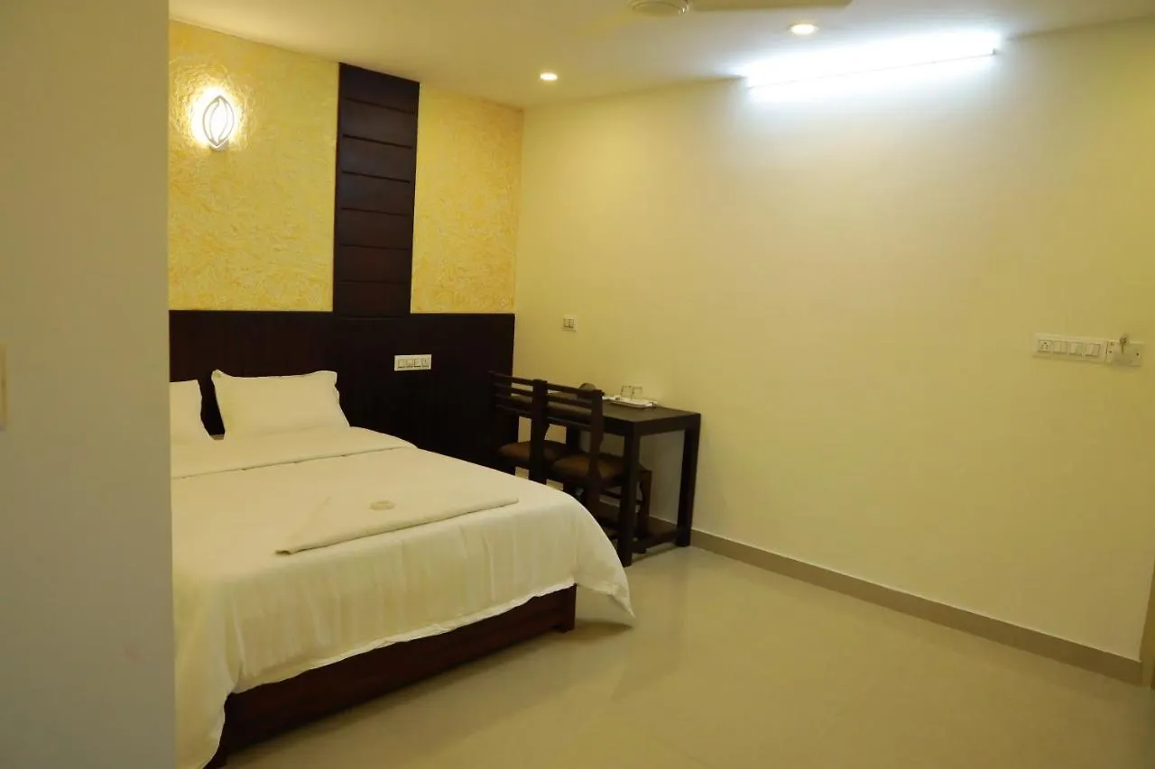 Anna Residency Hotel Nedumbassery