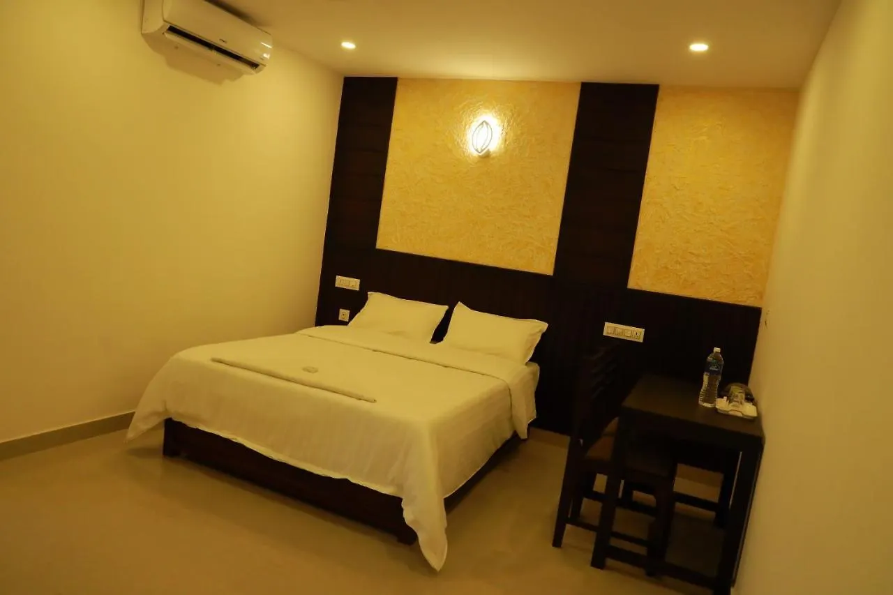Anna Residency Hotel Nedumbassery